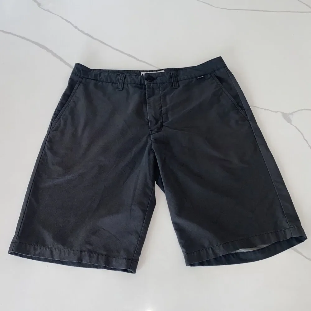 Travis Mathew Golf Short Men’s Size 34 Dark Gray Stretch